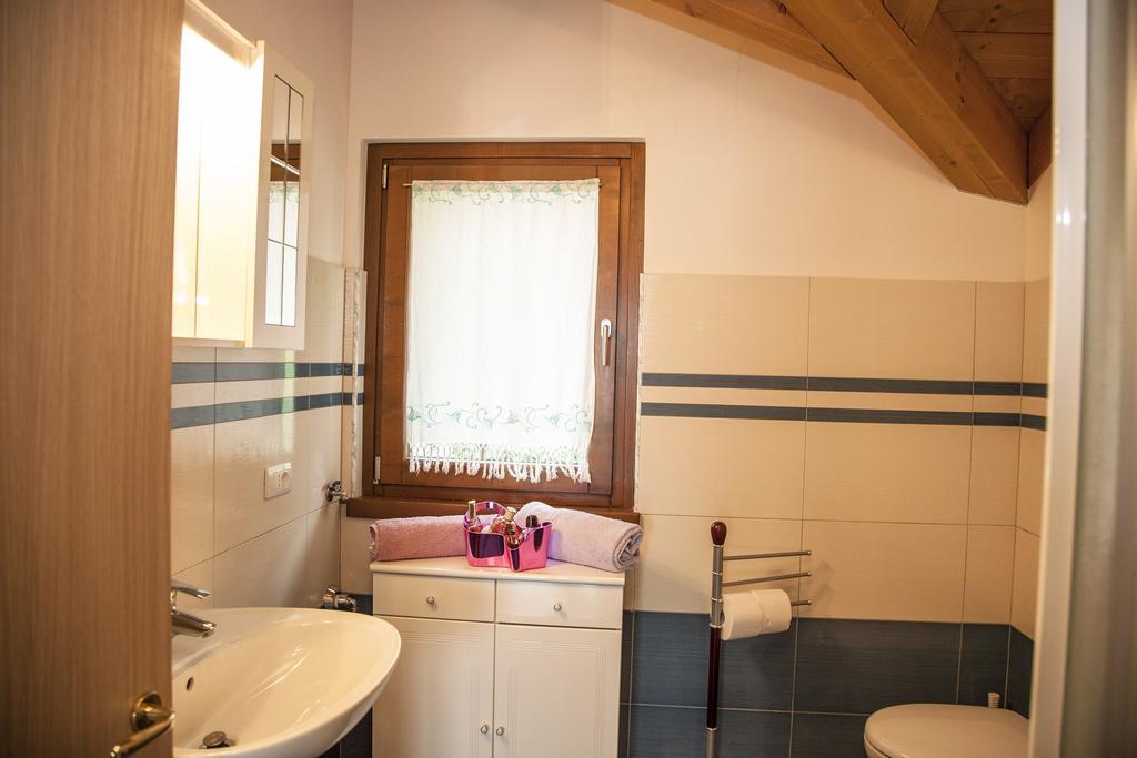 Casa Sole Apartman Vercana Szoba fotó