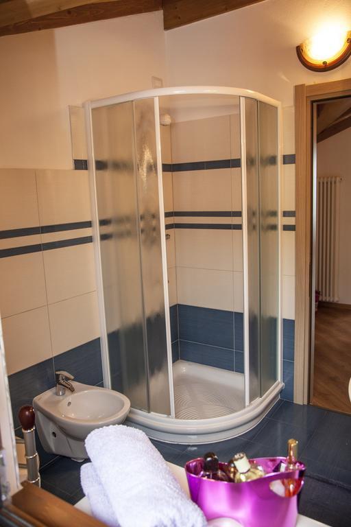Casa Sole Apartman Vercana Szoba fotó
